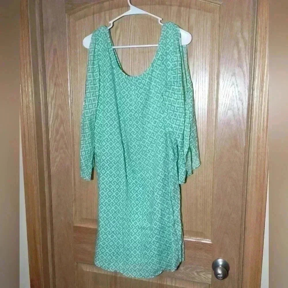 Dewa women's size Large green white geometric pattern dress soft peekaboo sleeve - Picture 2 of 7